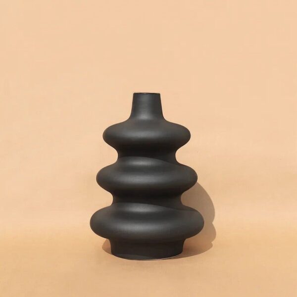 Ringlet Vase (Big)