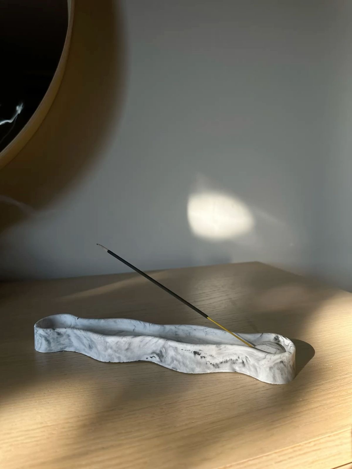 The Curve Incense Holder